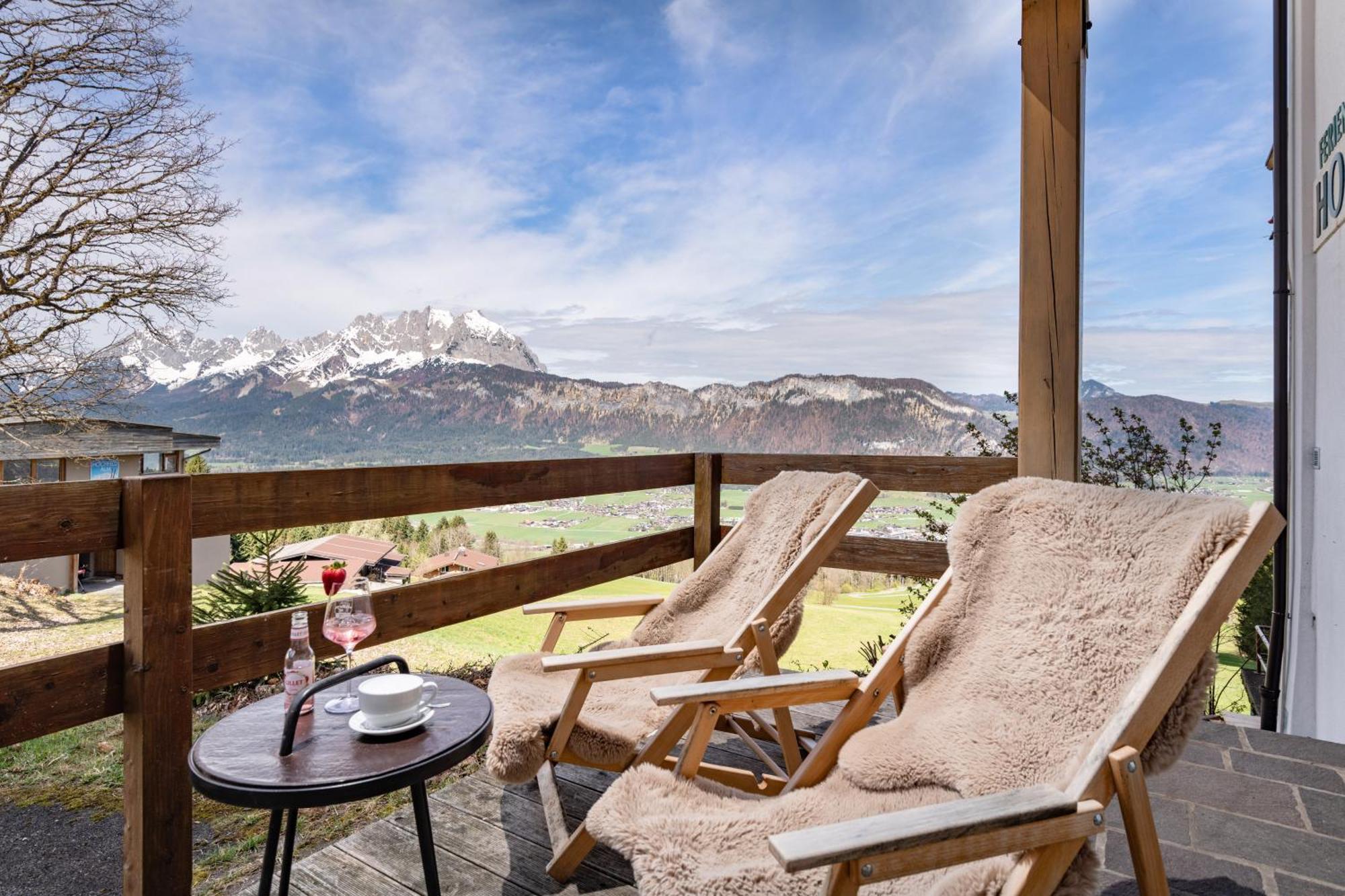 Hochfeldalm Hotel Sankt Johann in Tirol Bagian luar foto